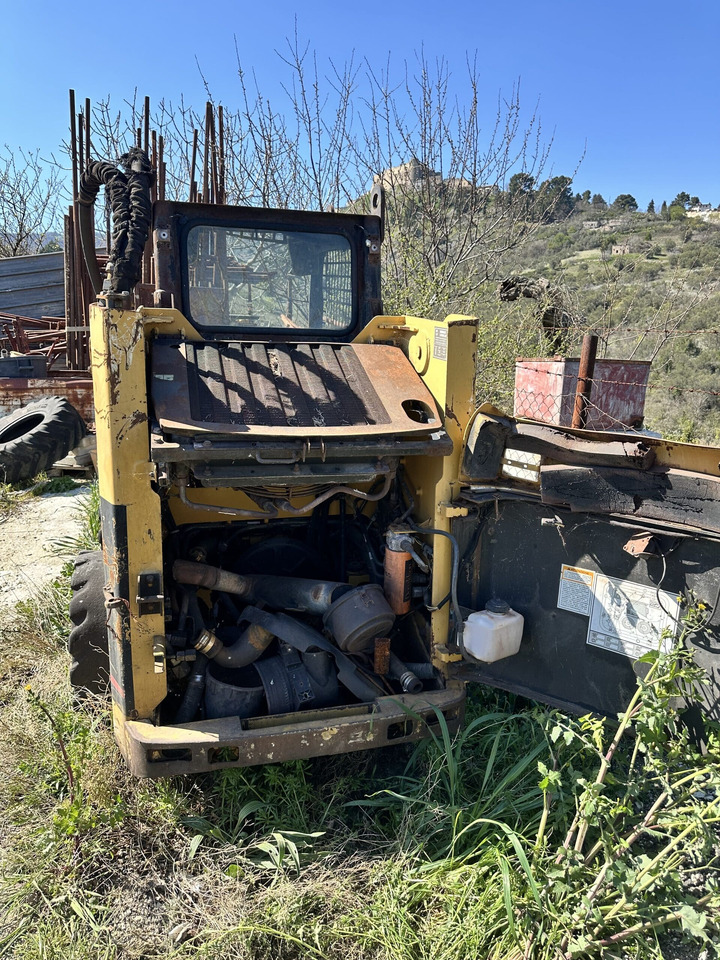 CAT 248 - Mini yükleyici: fotoğraf 3 CAT 248 - Mini yükleyici: fotoğraf 3