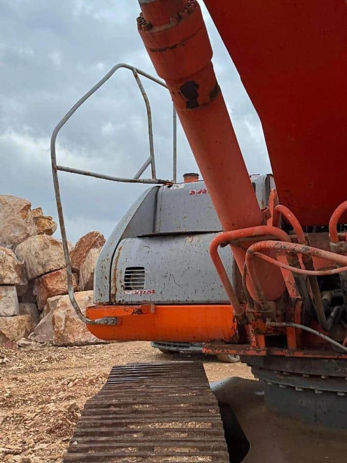 FIAT KOBELCO E305 - Paletli ekskavatör: fotoğraf 5 FIAT KOBELCO E305 - Paletli ekskavatör: fotoğraf 5