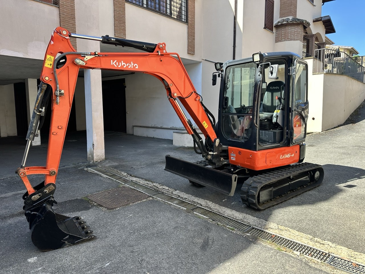 KUBOTA U36-4 - Mini ekskavatör: fotoğraf 1 KUBOTA U36-4 - Mini ekskavatör: fotoğraf 1