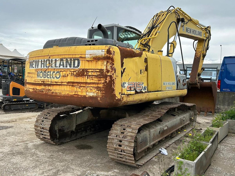 New Holland E215B - Ekskavatör: fotoğraf 5 New Holland E215B - Ekskavatör: fotoğraf 5