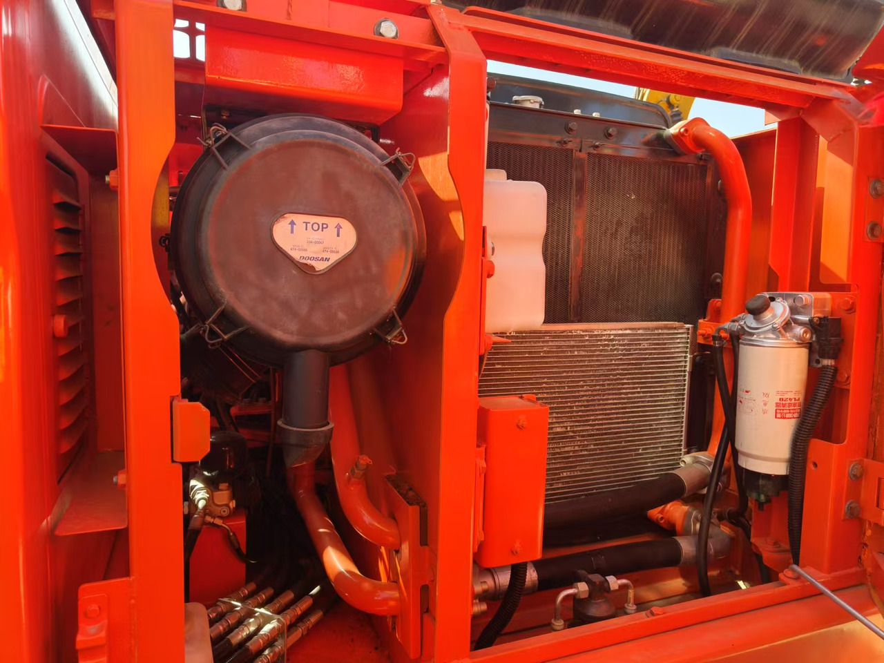 DOOSAN DX150 - Ekskavatör: fotoğraf 4 DOOSAN DX150 - Ekskavatör: fotoğraf 4