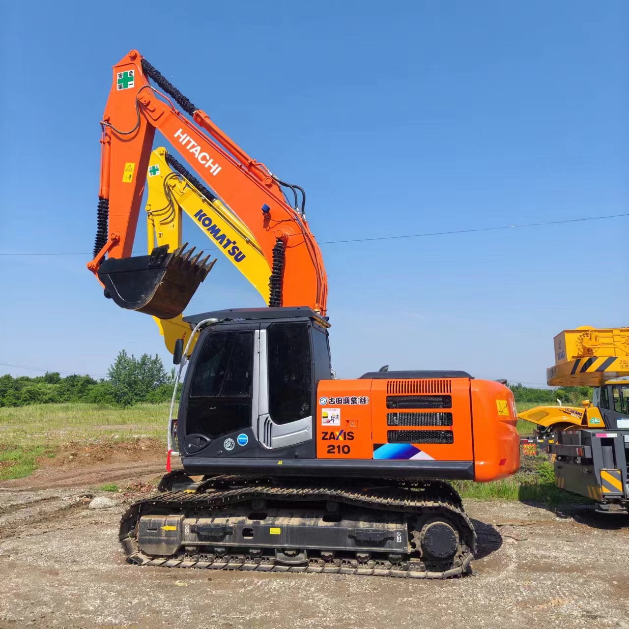 HITACHI ZX210 - Paletli ekskavatör: fotoğraf 1 HITACHI ZX210 - Paletli ekskavatör: fotoğraf 1