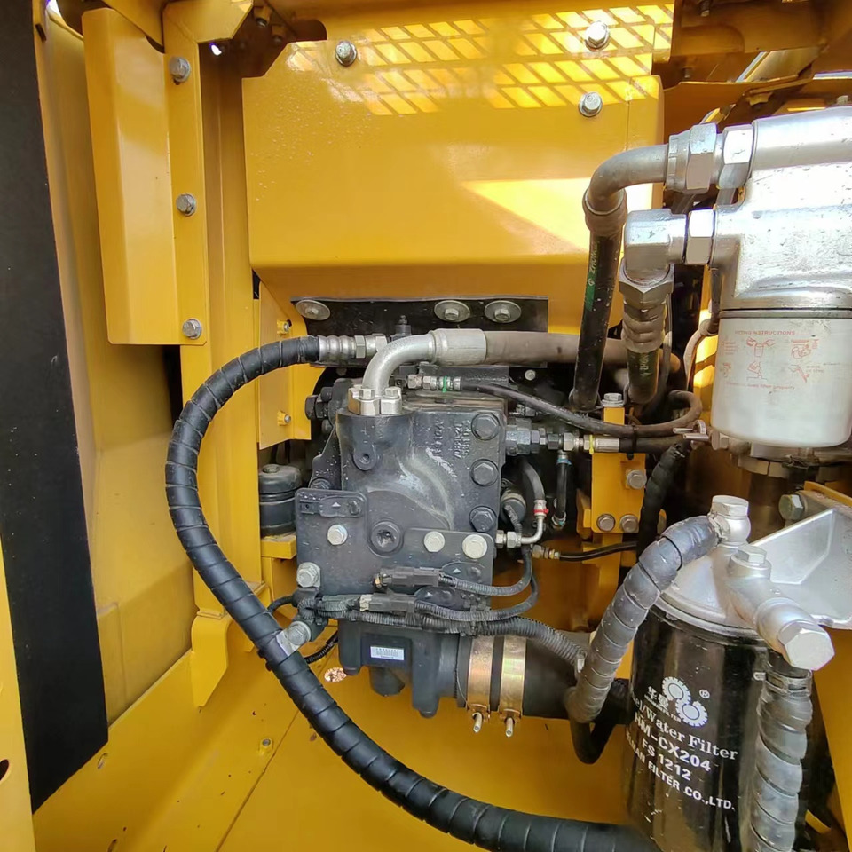 Paletli ekskavatör KOMATSU PC130: fotoğraf 11