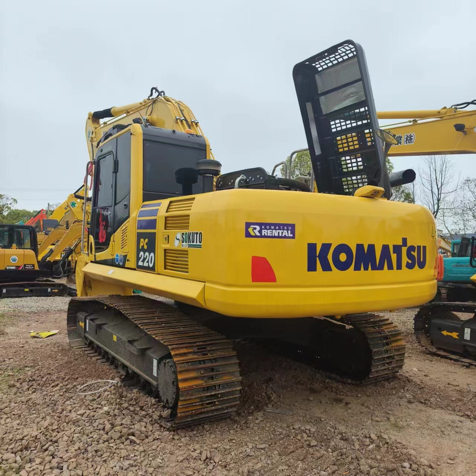 KOMATSU PC220-8 - Paletli ekskavatör: fotoğraf 4 KOMATSU PC220-8 - Paletli ekskavatör: fotoğraf 4