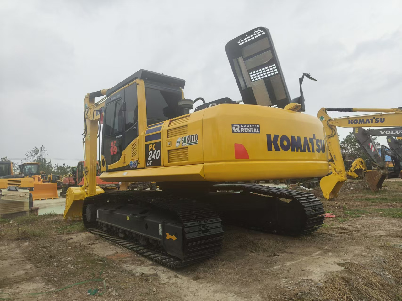 KOMATSU PC240LC-8 - Paletli ekskavatör: fotoğraf 4 KOMATSU PC240LC-8 - Paletli ekskavatör: fotoğraf 4