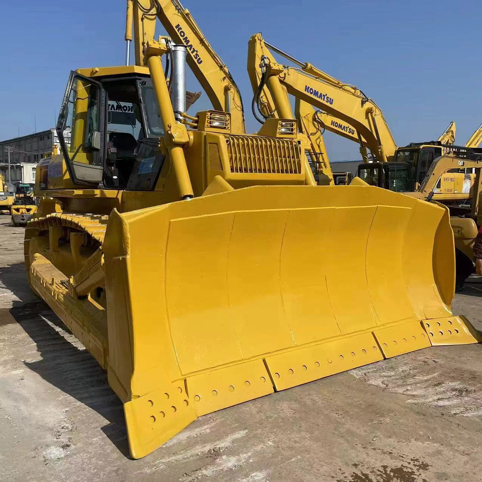 Komatsu D155A-6 - Buldozer: fotoğraf 4 Komatsu D155A-6 - Buldozer: fotoğraf 4