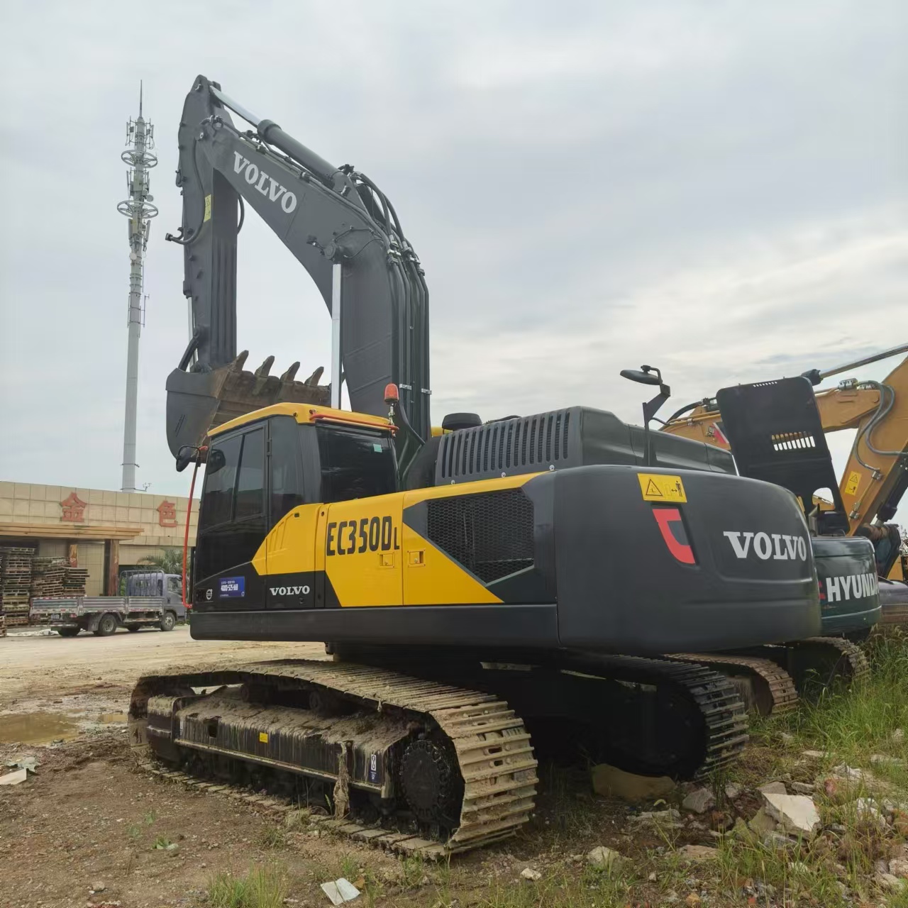 VOLVO EC350DL - Paletli ekskavatör: fotoğraf 2 VOLVO EC350DL - Paletli ekskavatör: fotoğraf 2