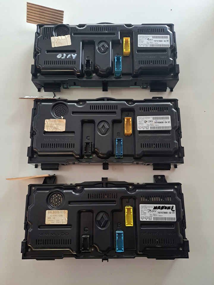 CONTINENTAL ZEGARY LICZNIK AUTOMAT / MANUAL RENAULT PREMIUM MIDLUM DXI - Gösterge panosu - Kamyon: fotoğraf 2 CONTINENTAL ZEGARY LICZNIK AUTOMAT / MANUAL RENAULT PREMIUM MIDLUM DXI - Gösterge panosu - Kamyon: fotoğraf 2