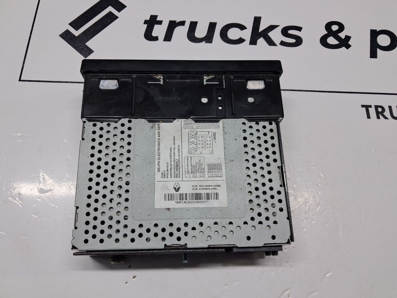 DELPHI RADIO DELPHI RADIOODTWARZACZ CD 12V RENAULT GAMA D ORYGINAŁ - Kabin ve iç mekan - Kamyon: fotoğraf 3 DELPHI RADIO DELPHI RADIOODTWARZACZ CD 12V RENAULT GAMA D ORYGINAŁ - Kabin ve iç mekan - Kamyon: fotoğraf 3