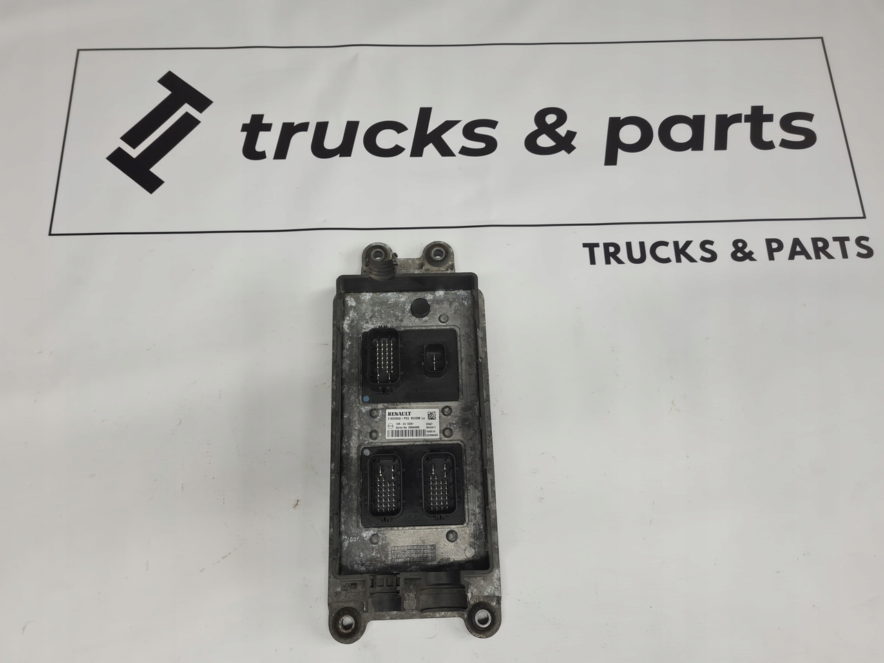 RENAULT STEROWNIK RCIOM RENAULT T RANGE GAMA T 21855950 P02 / P03 - Elektrik sistemi - Kamyon: fotoğraf 1 RENAULT STEROWNIK RCIOM RENAULT T RANGE GAMA T 21855950 P02 / P03 - Elektrik sistemi - Kamyon: fotoğraf 1