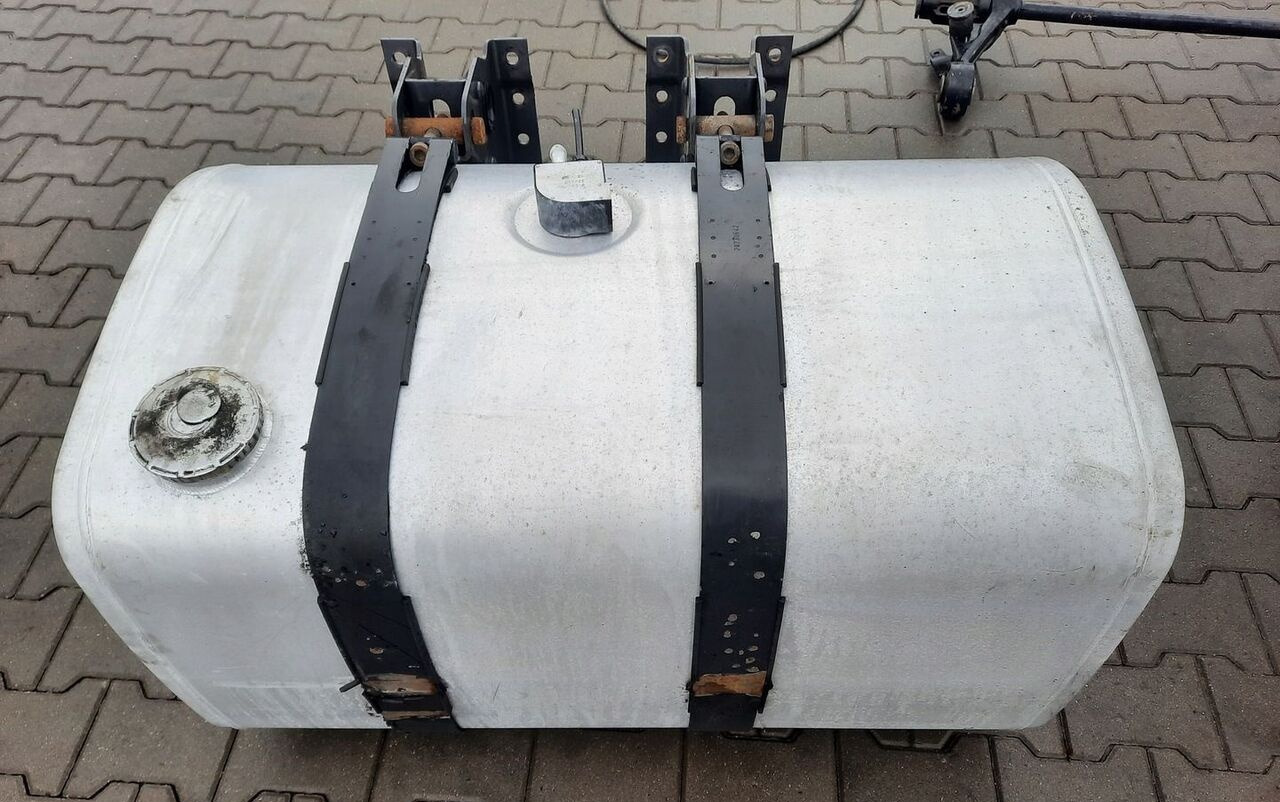 Renault ZBIORNIK PALIWA RENAULT GAMA T LOW DECK 100x69x56 1 - Yakıt tankı - Kamyon: fotoğraf 1 Renault ZBIORNIK PALIWA RENAULT GAMA T LOW DECK 100x69x56 1 - Yakıt tankı - Kamyon: fotoğraf 1