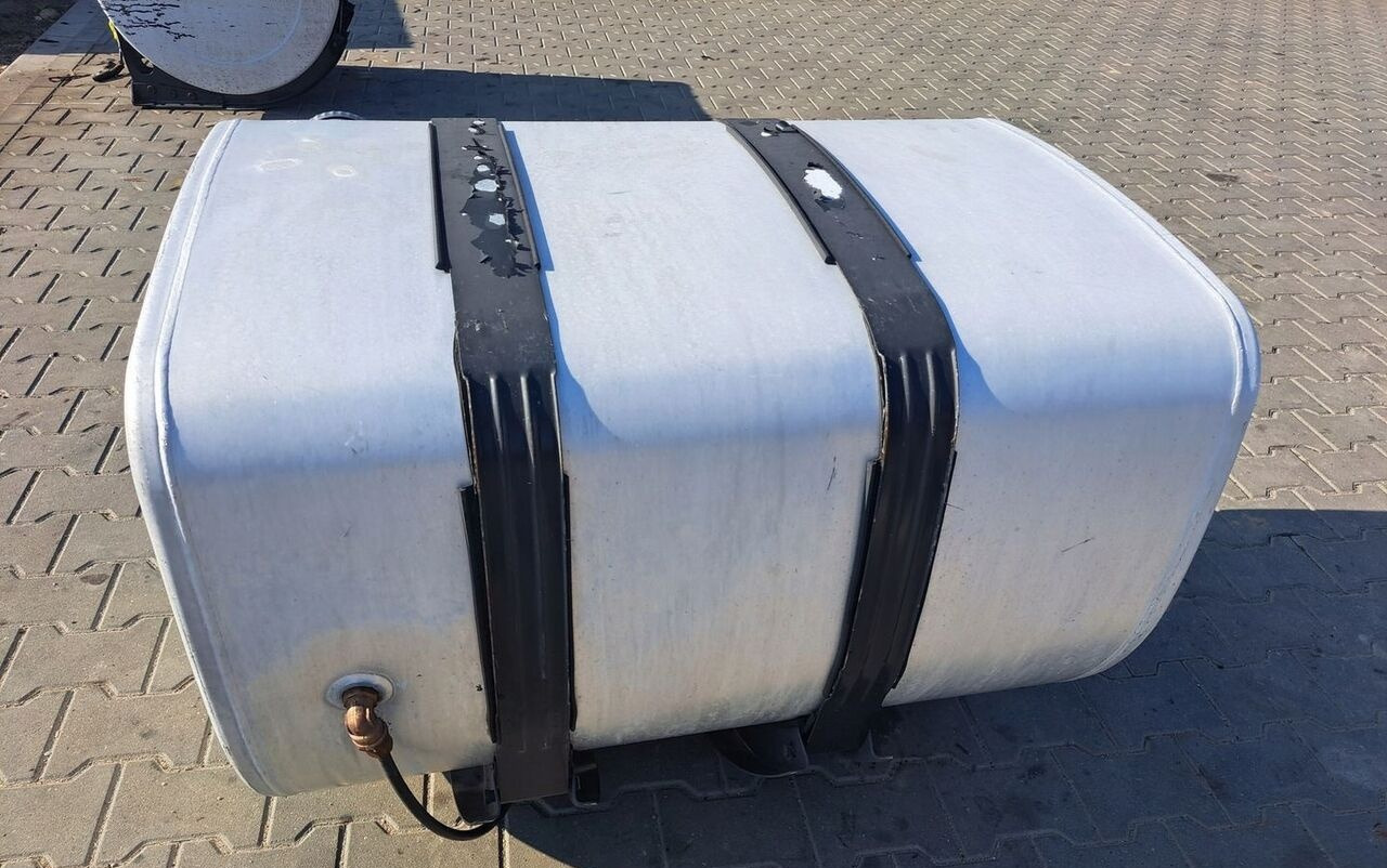 Renault ZBIORNIK PALIWA VOLVO FH 4 RENAULT GAMA 100/70/70 21516447 - Yakıt tankı - Kamyon: fotoğraf 5 Renault ZBIORNIK PALIWA VOLVO FH 4 RENAULT GAMA 100/70/70 21516447 - Yakıt tankı - Kamyon: fotoğraf 5