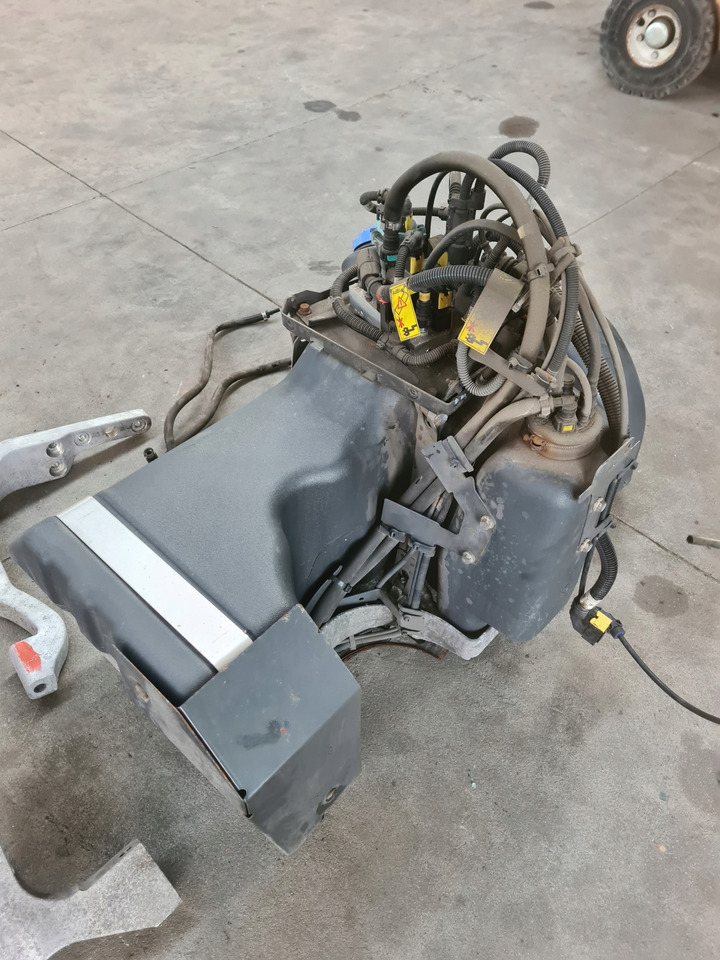 VOLVO ZBIORNIK POMPA WIĄZKA ADBLUE KOMPLET RENAULT GAMA T VOLVO FH 4 FM 4 - AdBlue tankı: fotoğraf 5 VOLVO ZBIORNIK POMPA WIĄZKA ADBLUE KOMPLET RENAULT GAMA T VOLVO FH 4 FM 4 - AdBlue tankı: fotoğraf 5