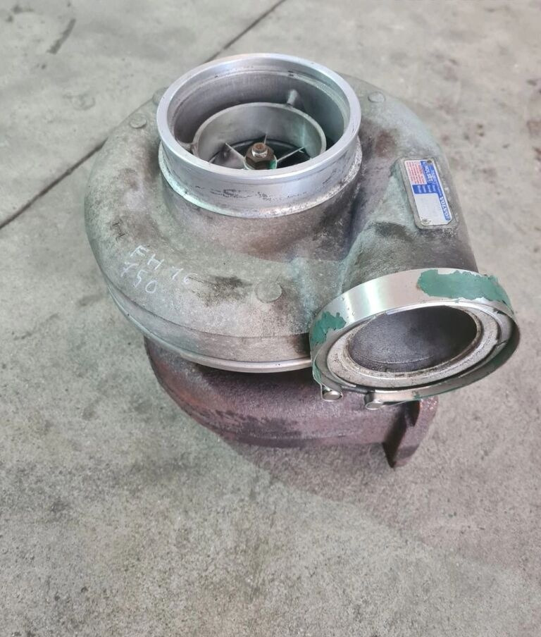 Volvo TURBINA TURBOSPRĘŻARKA FH 16 D16K 750 EURO 6 21899680 HE600FG   Volvo VOLVO FH 16 D16K 750 EURO 6 21899680 HE600FG - Turboşarj - Kamyon: fotoğraf 1 Volvo TURBINA TURBOSPRĘŻARKA FH 16 D16K 750 EURO 6 21899680 HE600FG   Volvo VOLVO FH 16 D16K 750 EURO 6 21899680 HE600FG - Turboşarj - Kamyon: fotoğraf 1