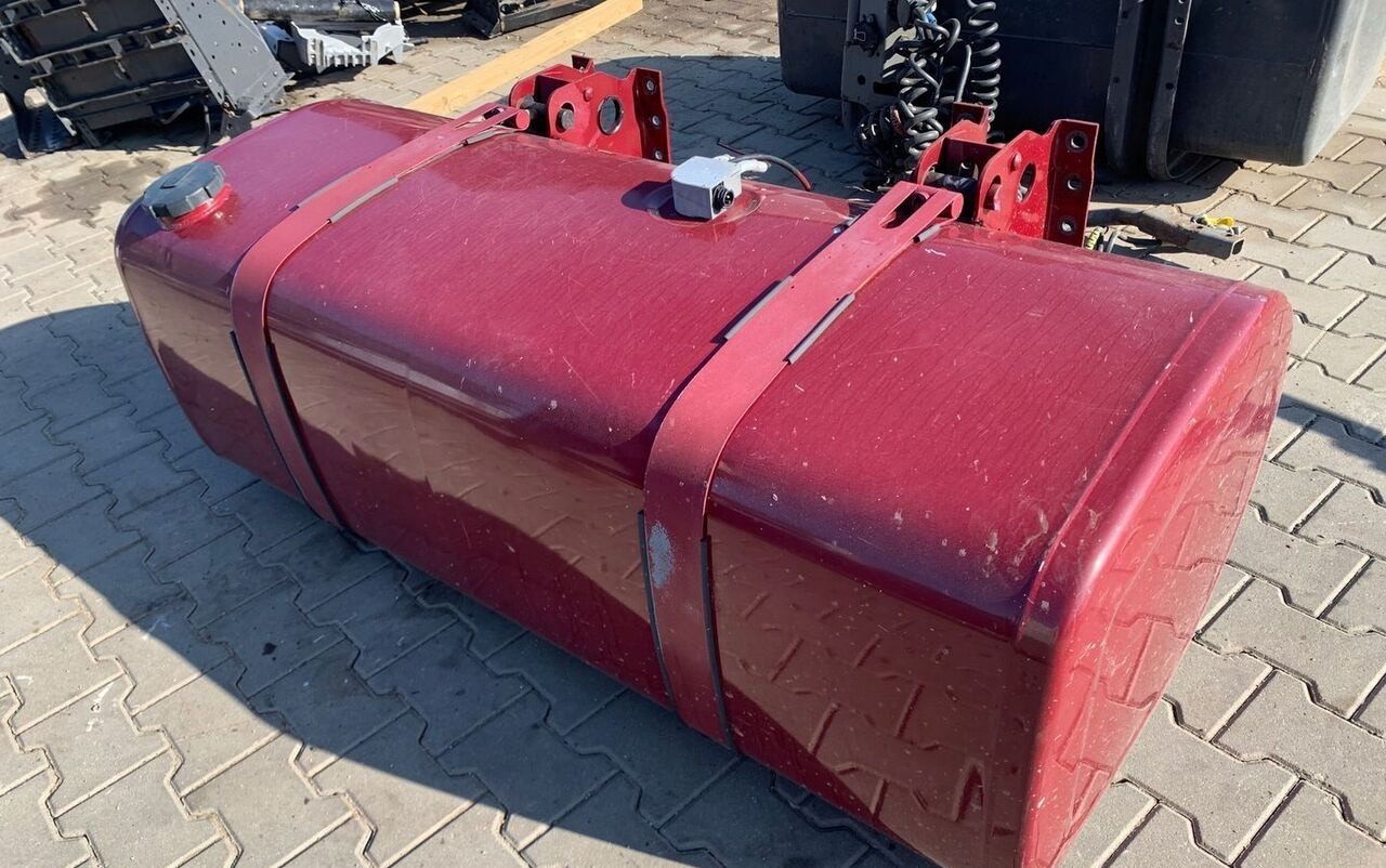 Volvo ZBIORNIK PALIWA VOLVO FH 4 FM 4 LOW DECK 150x69x56 1 - Yakıt tankı - Kamyon: fotoğraf 4 Volvo ZBIORNIK PALIWA VOLVO FH 4 FM 4 LOW DECK 150x69x56 1 - Yakıt tankı - Kamyon: fotoğraf 4