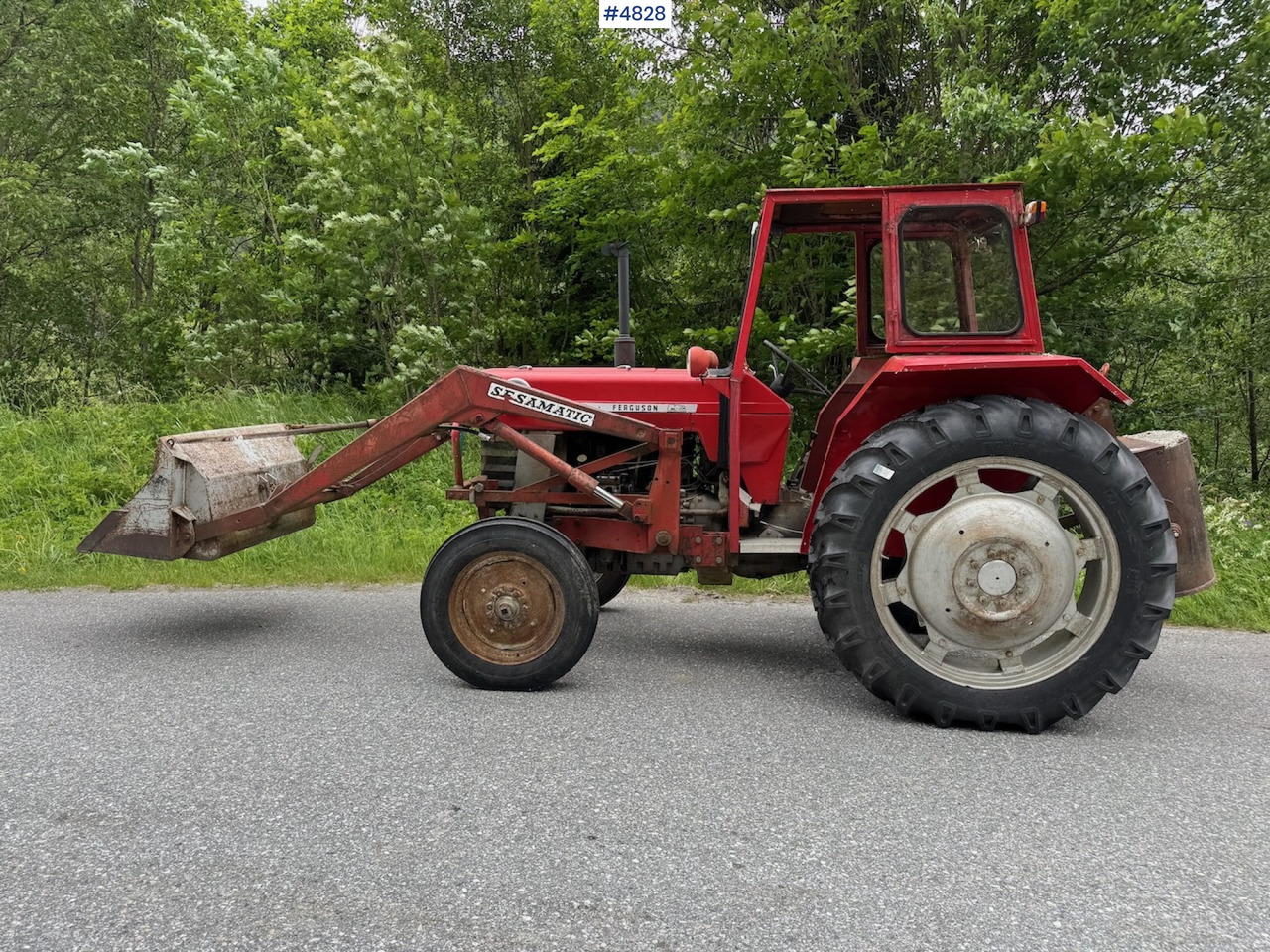 1970 Massey Ferguson 165 w/ front loader - Traktör: fotoğraf 1 1970 Massey Ferguson 165 w/ front loader - Traktör: fotoğraf 1