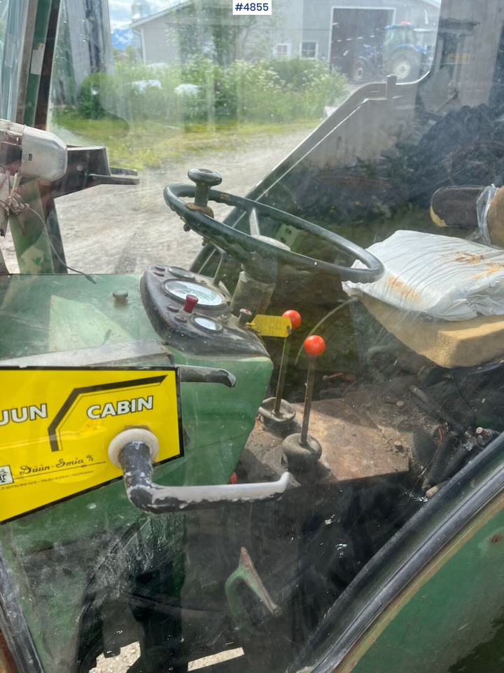 1980 John Deere 1030 tractor w/ twin deck and duun cabin. See hours. - Traktör: fotoğraf 3 1980 John Deere 1030 tractor w/ twin deck and duun cabin. See hours. - Traktör: fotoğraf 3