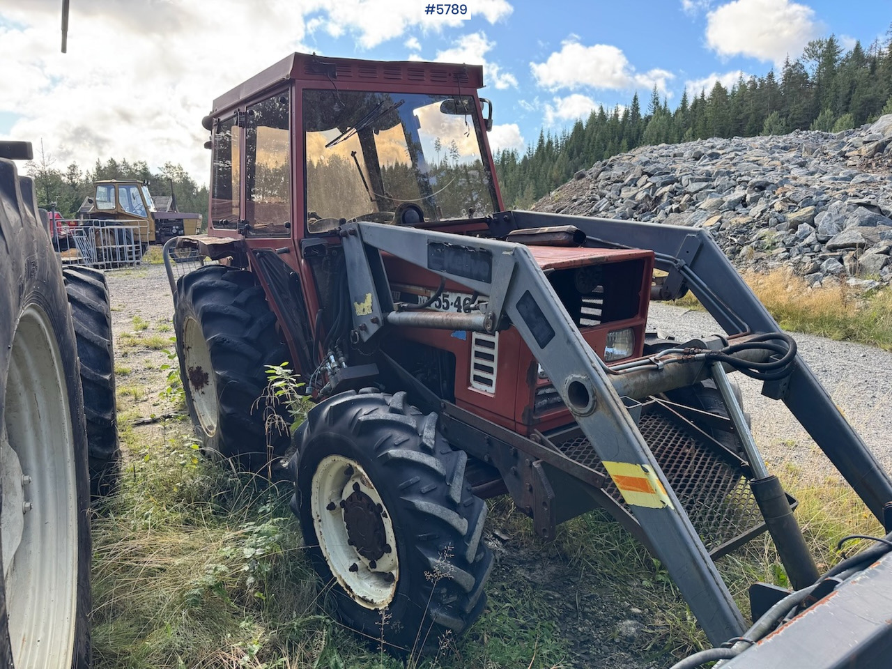 1986 Fiat 55-46 DT w/ front loader. - Traktör: fotoğraf 4 1986 Fiat 55-46 DT w/ front loader. - Traktör: fotoğraf 4