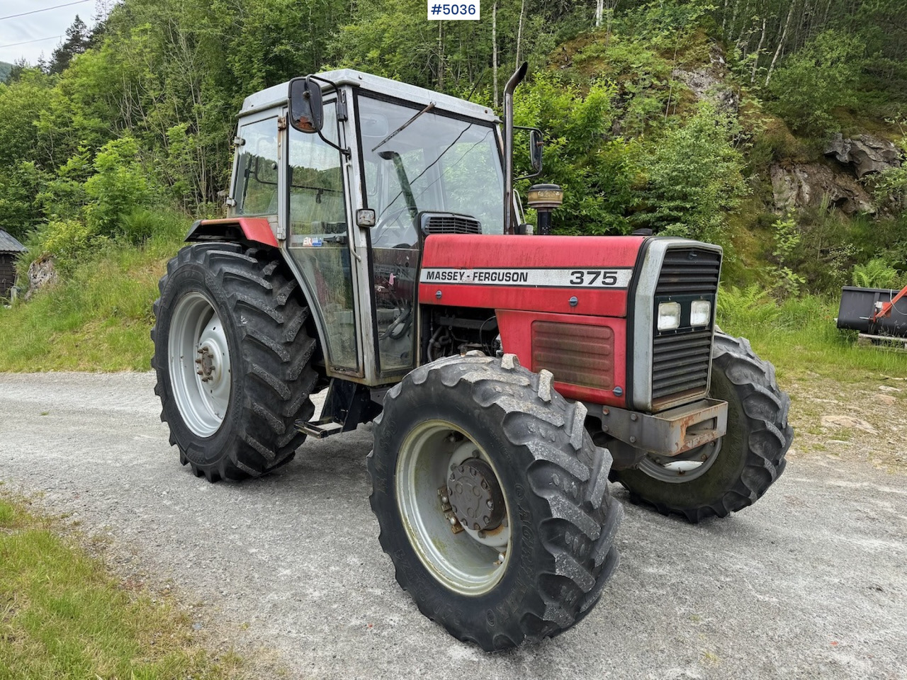 1988 Massey Ferguson 375 - Traktör: fotoğraf 4 1988 Massey Ferguson 375 - Traktör: fotoğraf 4