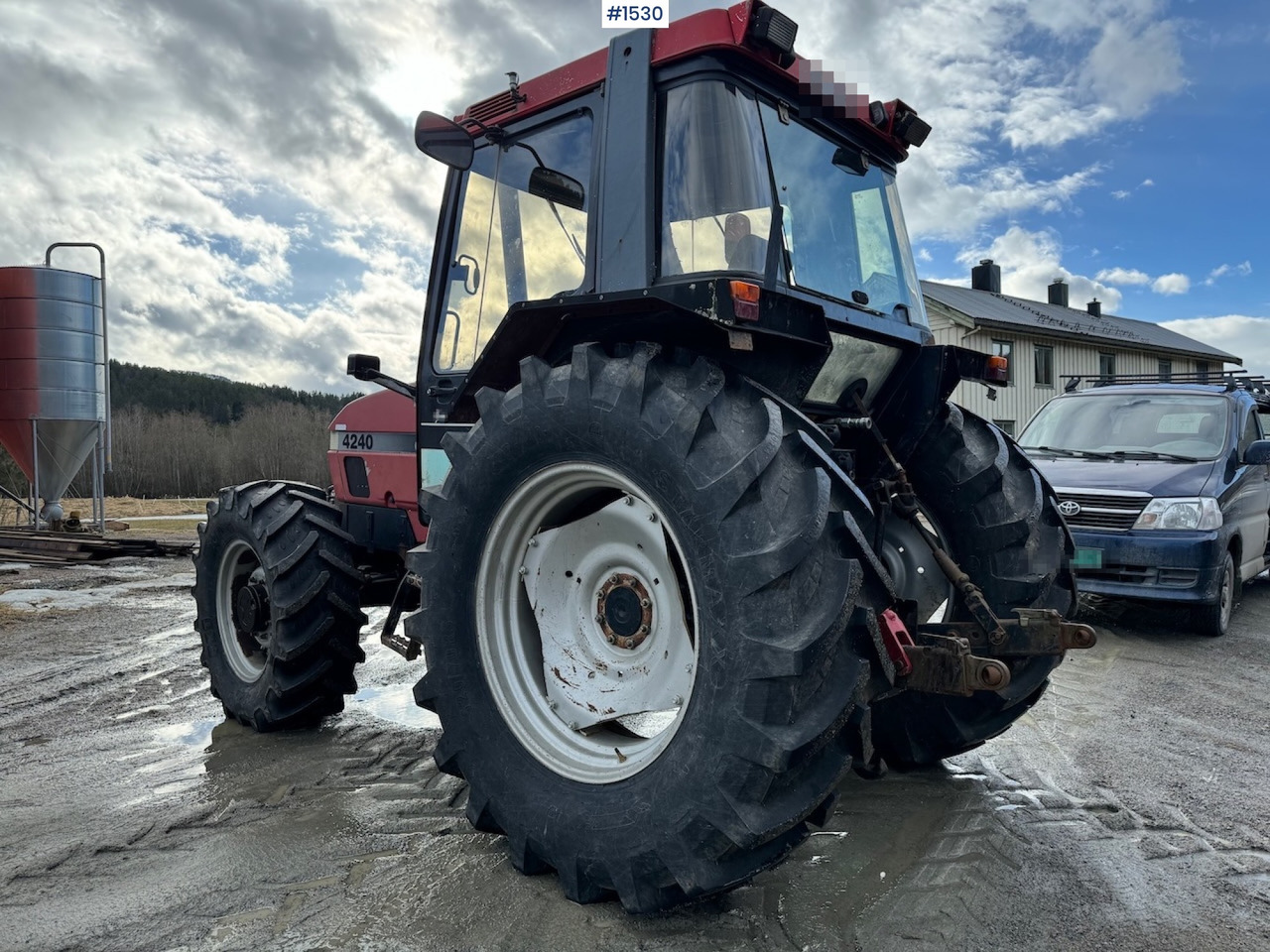 1996 Case CASE IH 4240 XL - Traktör: fotoğraf 5 1996 Case CASE IH 4240 XL - Traktör: fotoğraf 5