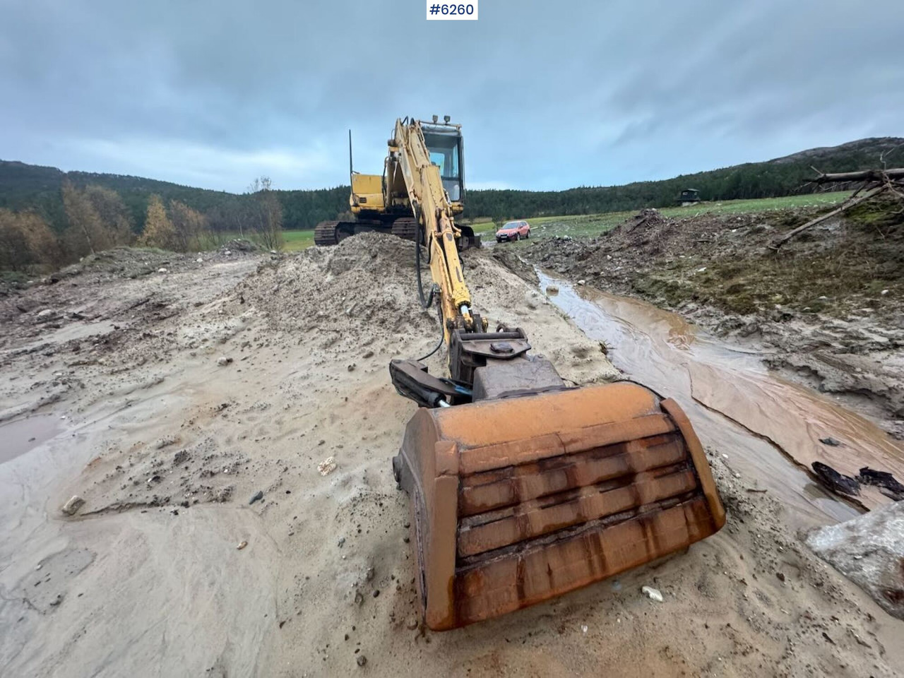 1998 Komatsu PC130-6K with Grading Bucket and Digging Bucket! - Ekskavatör: fotoğraf 5 1998 Komatsu PC130-6K with Grading Bucket and Digging Bucket! - Ekskavatör: fotoğraf 5