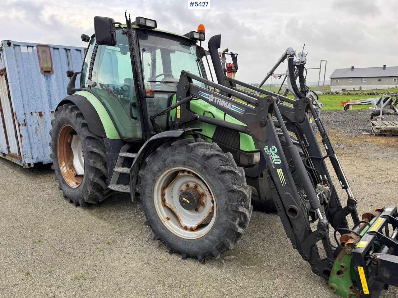 2001 Deutz Fahr Agrotron 90 w/front loader. - Traktör: fotoğraf 4 2001 Deutz Fahr Agrotron 90 w/front loader. - Traktör: fotoğraf 4