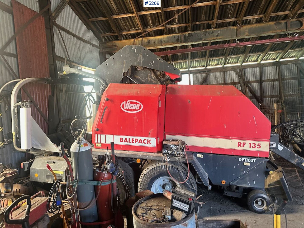 2003 Vicon RF 135 opticut round baler. - Saman makinesi: fotoğraf 3 2003 Vicon RF 135 opticut round baler. - Saman makinesi: fotoğraf 3