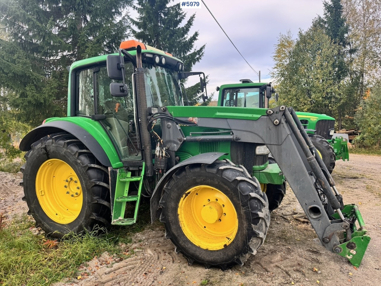2005 John Deere 6420 with Front Loader - Traktör: fotoğraf 3 2005 John Deere 6420 with Front Loader - Traktör: fotoğraf 3