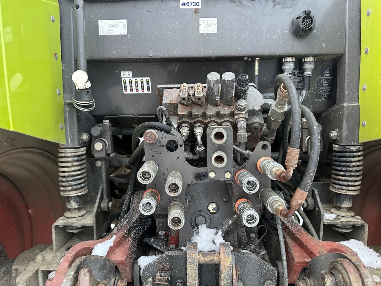 Traktör 2007 Claas Ares 697 4x4 with front loader. SEE VIDEO.: fotoğraf 16 Traktör 2007 Claas Ares 697 4x4 with front loader. SEE VIDEO.: fotoğraf 16