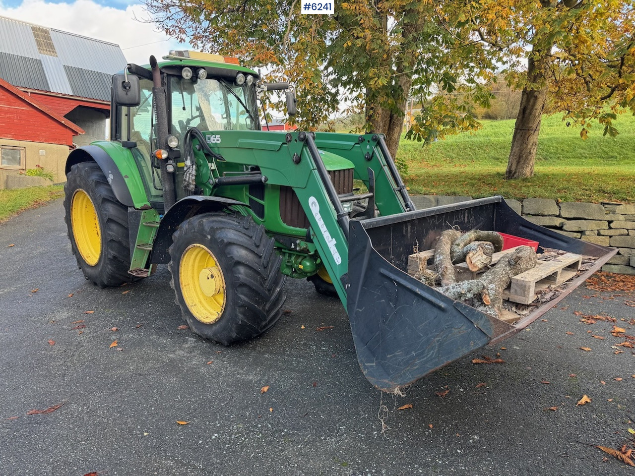 2007 John Deere 6530 w/ AutoPower and front loader. - Traktör: fotoğraf 1 2007 John Deere 6530 w/ AutoPower and front loader. - Traktör: fotoğraf 1