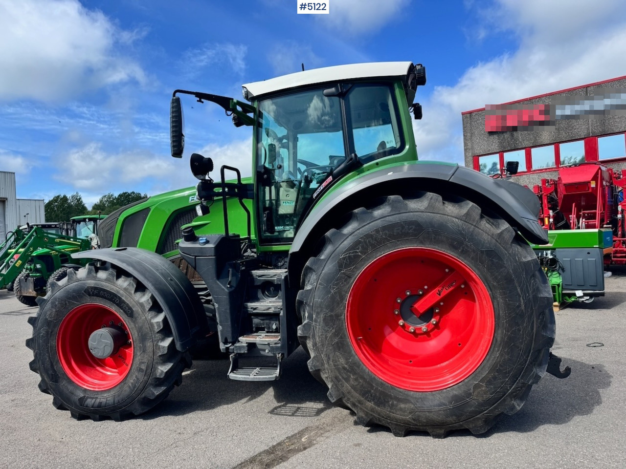 2019 Fendt 828 Vario w/ Front hydraulics and Front PTO. - Traktör: fotoğraf 3 2019 Fendt 828 Vario w/ Front hydraulics and Front PTO. - Traktör: fotoğraf 3