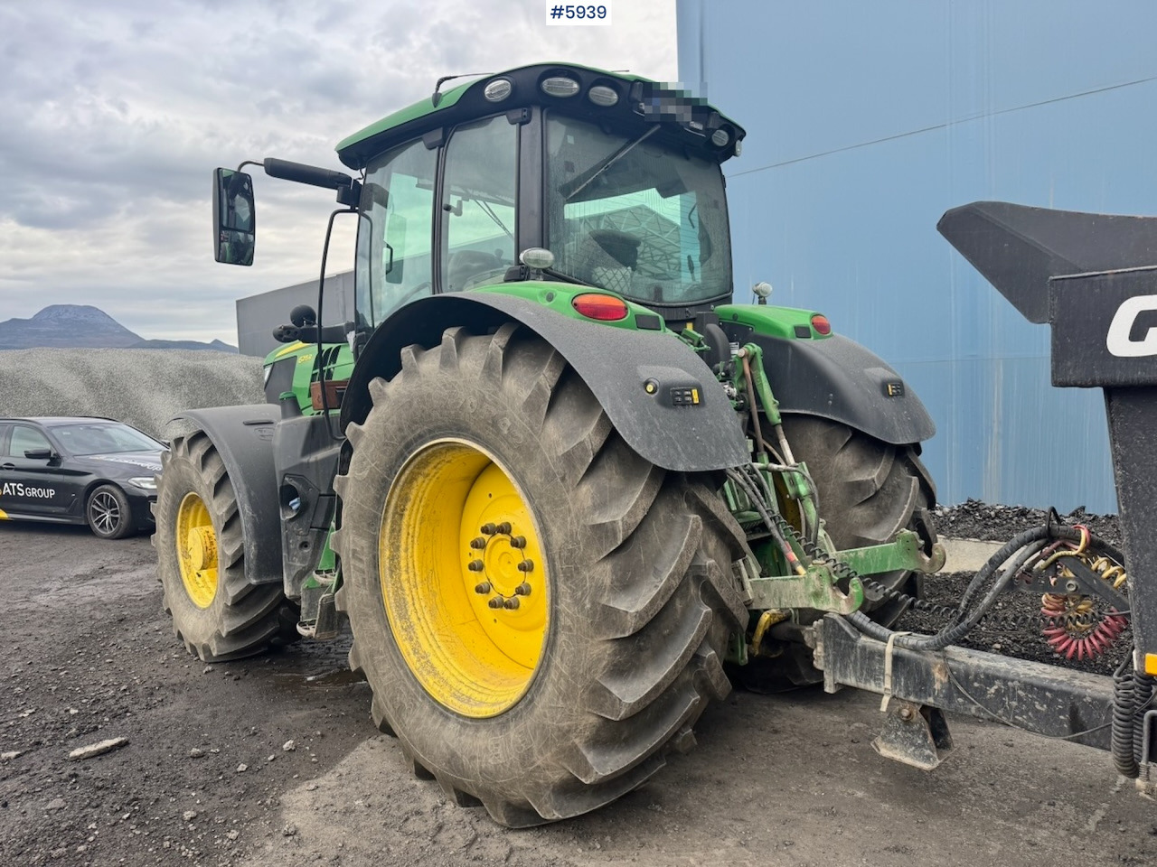 2020 John Deere 6215R w/ Front PTO and hydraulics. 2 sets of tires. - Traktör: fotoğraf 4 2020 John Deere 6215R w/ Front PTO and hydraulics. 2 sets of tires. - Traktör: fotoğraf 4