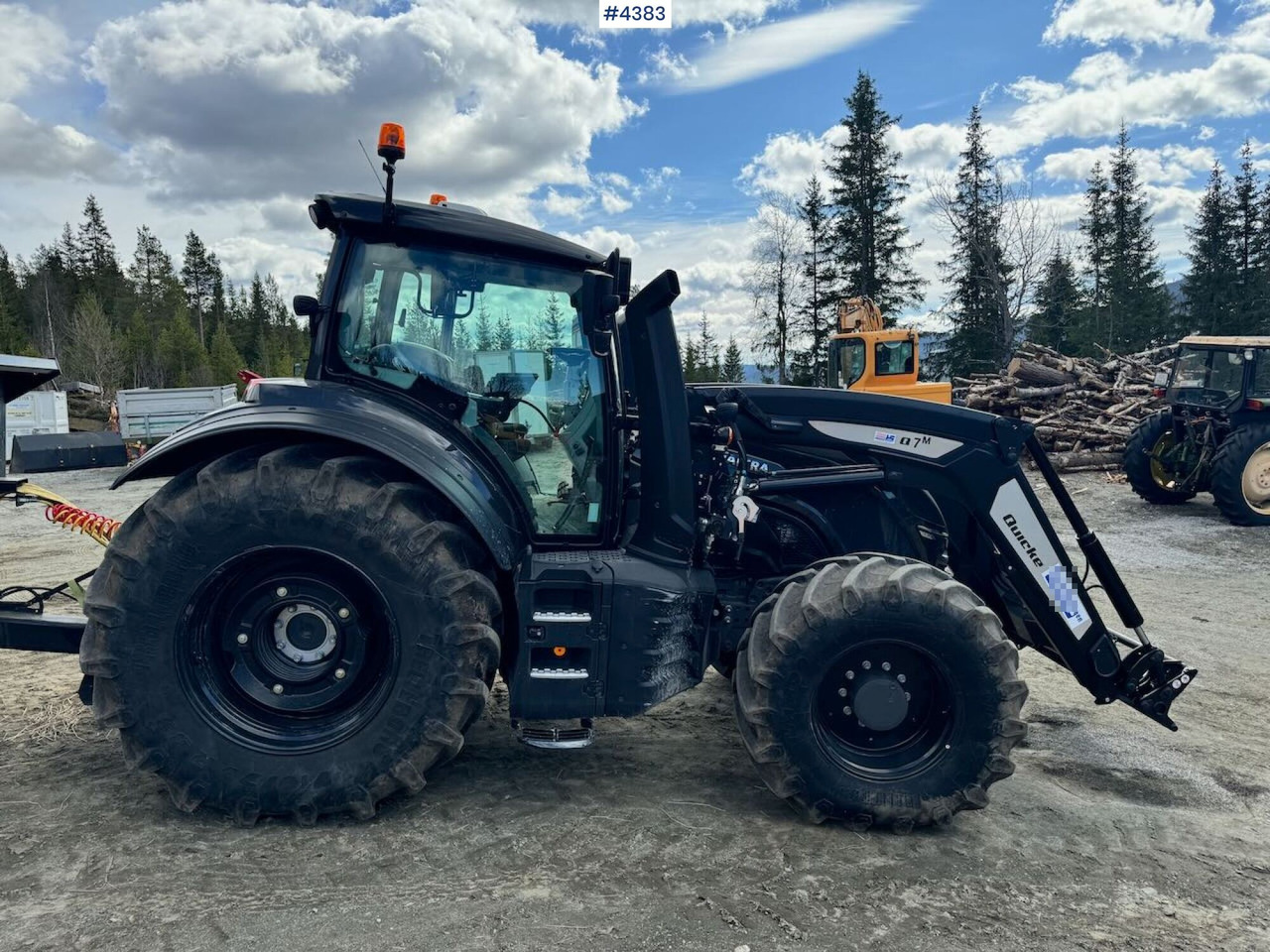 2021 Valtra T234 Versu w/ Quicke Q7 Front Loader - Traktör: fotoğraf 3 2021 Valtra T234 Versu w/ Quicke Q7 Front Loader - Traktör: fotoğraf 3