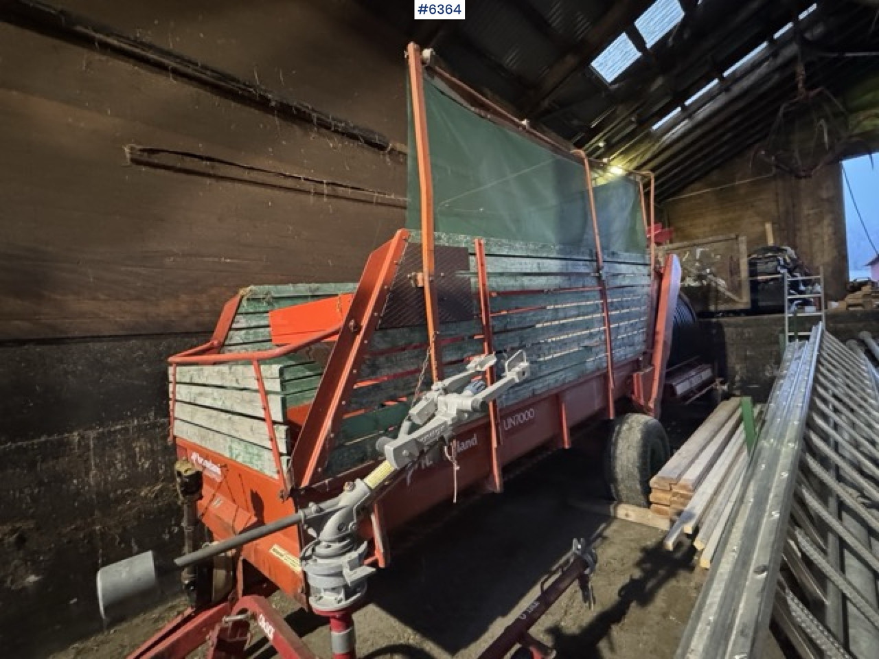 Approx. 1990 Kverneland UN7000 unloading wagon - Saman makinesi: fotoğraf 1 Approx. 1990 Kverneland UN7000 unloading wagon - Saman makinesi: fotoğraf 1