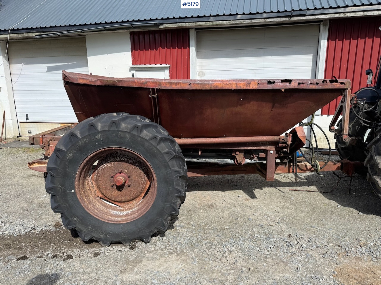 Bredal Lime wagon - Gübre serpme makinesi: fotoğraf 4 Bredal Lime wagon - Gübre serpme makinesi: fotoğraf 4