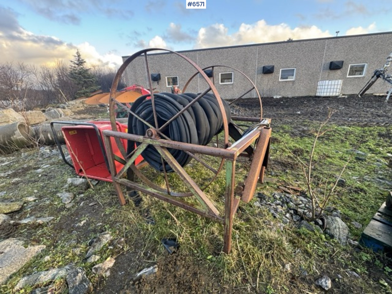 Cable drum - İnşaat ekipmanı: fotoğraf 1 Cable drum - İnşaat ekipmanı: fotoğraf 1