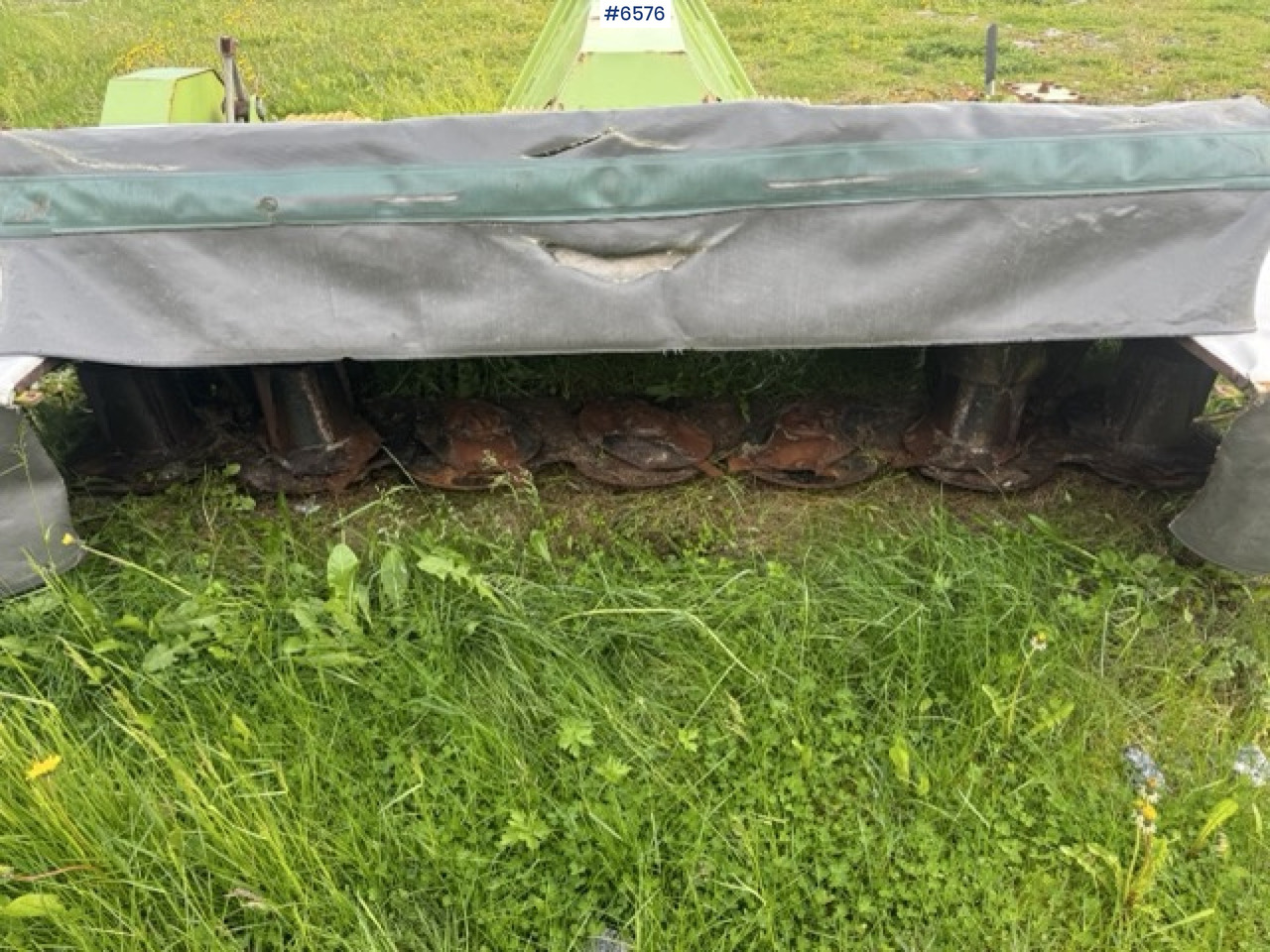 Claas front-mounted mower - Saman makinesi: fotoğraf 3 Claas front-mounted mower - Saman makinesi: fotoğraf 3