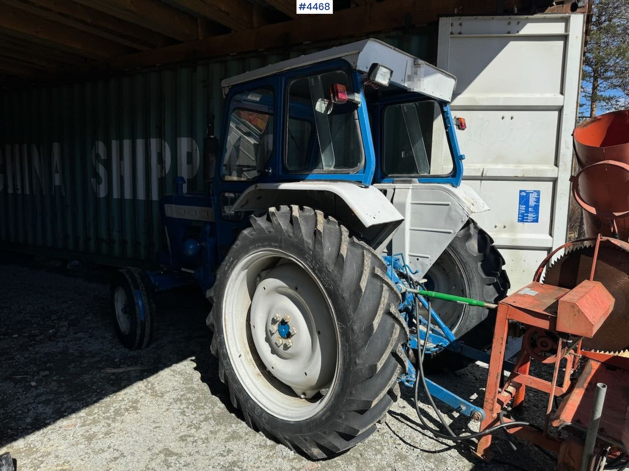 Ford 4000 4x2 - approx. 1970 model - Traktör: fotoğraf 4 Ford 4000 4x2 - approx. 1970 model - Traktör: fotoğraf 4