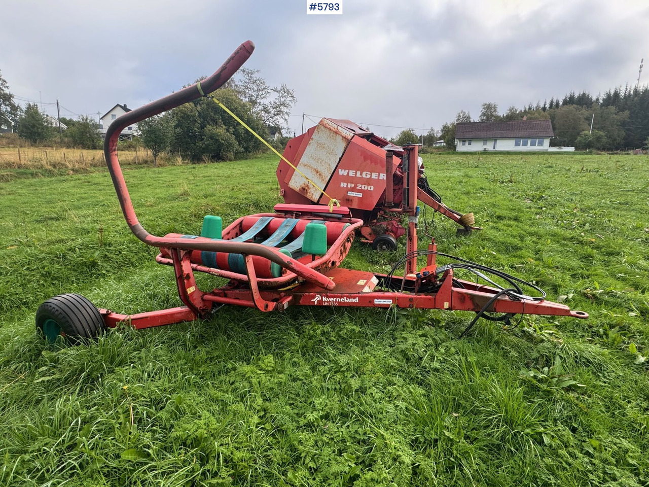 Kverneland un 7335. Partially rep.object - Saman makinesi: fotoğraf 4 Kverneland un 7335. Partially rep.object - Saman makinesi: fotoğraf 4