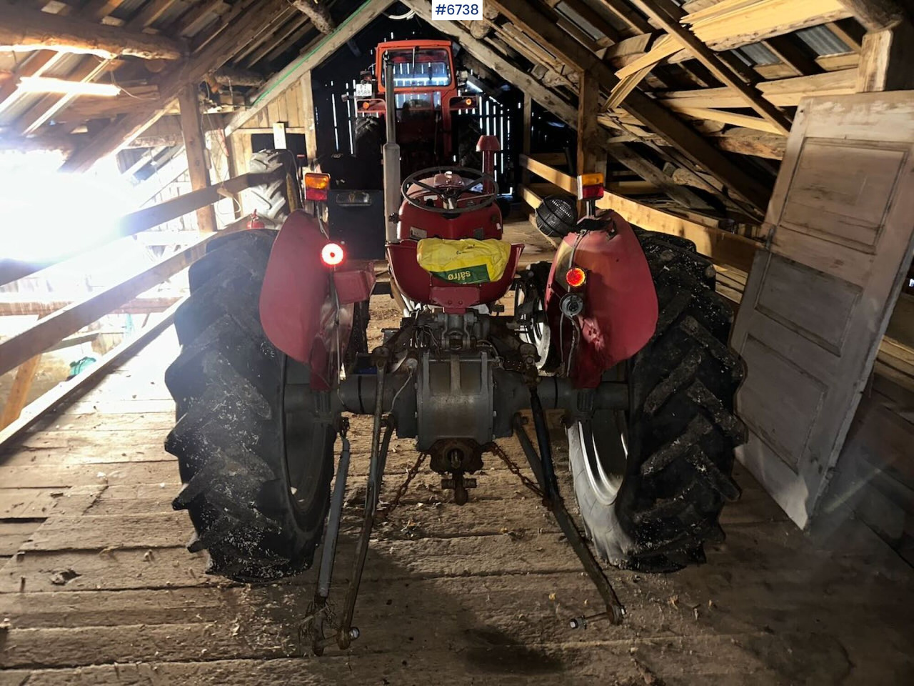 Massey-Ferguson 35x traktor - Traktör: fotoğraf 5 Massey-Ferguson 35x traktor - Traktör: fotoğraf 5