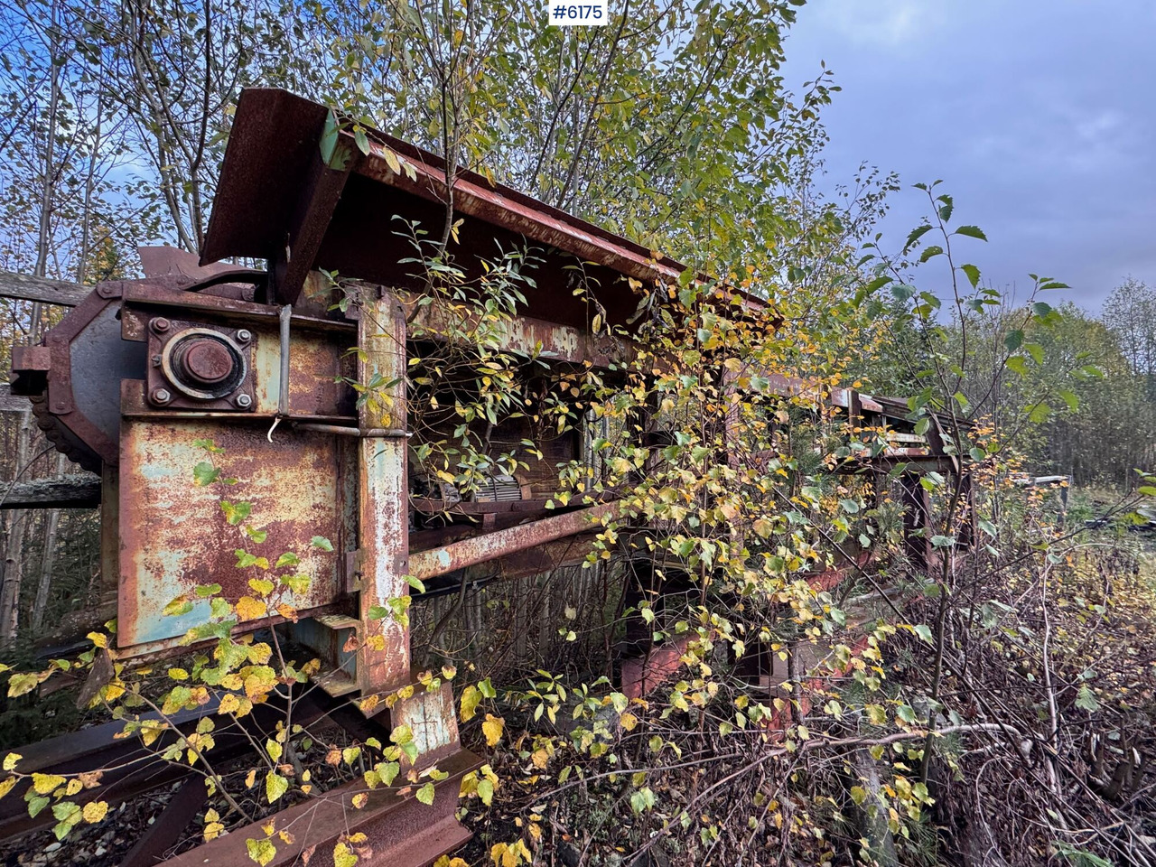 Valon Kone VK66 debarker - Orman makinaları: fotoğraf 1 Valon Kone VK66 debarker - Orman makinaları: fotoğraf 1