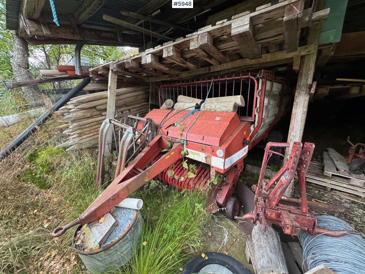 Pöttinger forage wagon - Saman makinesi: fotoğraf 1 Pöttinger forage wagon - Saman makinesi: fotoğraf 1