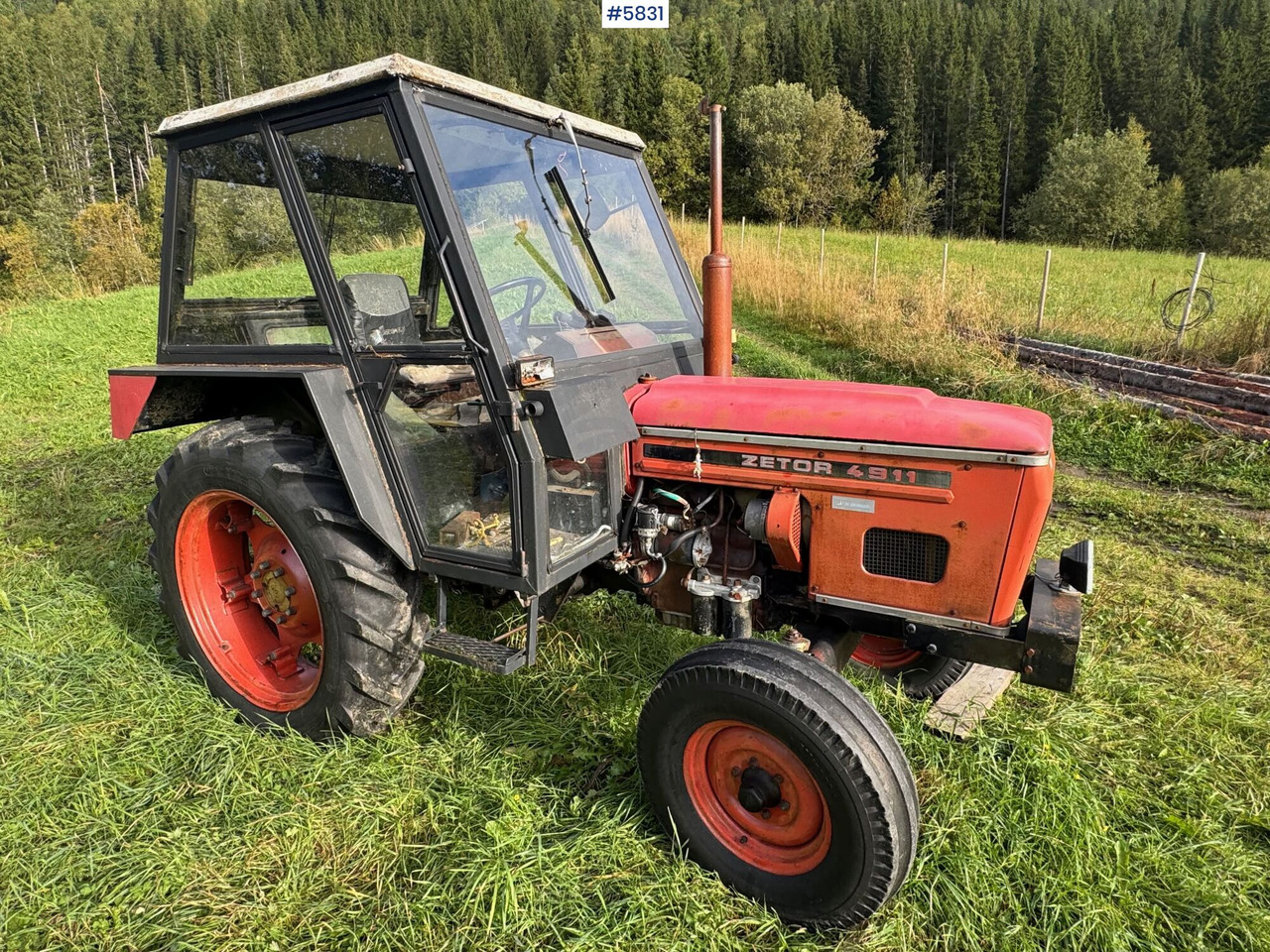 Zetor 4911 - Traktör: fotoğraf 1 Zetor 4911 - Traktör: fotoğraf 1