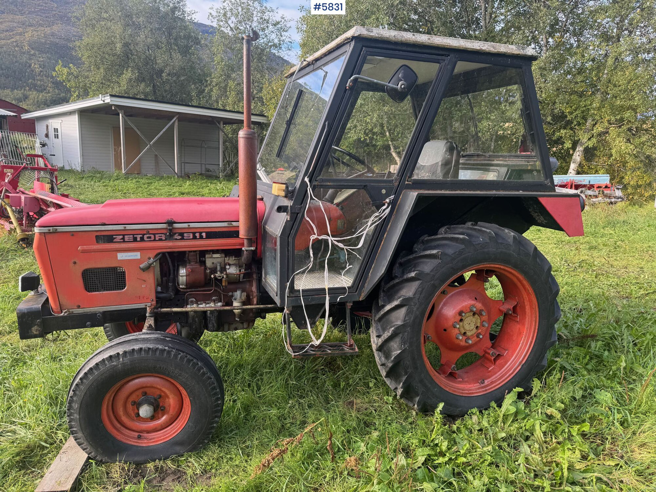 Zetor 4911 - Traktör: fotoğraf 2 Zetor 4911 - Traktör: fotoğraf 2