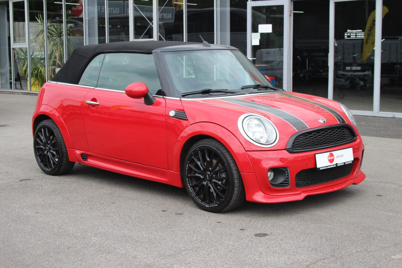 MINI COOPER Cabrio "Works Exterieur" Pepper 114tKM - Binek araba: fotoğraf 2 MINI COOPER Cabrio "Works Exterieur" Pepper 114tKM - Binek araba: fotoğraf 2