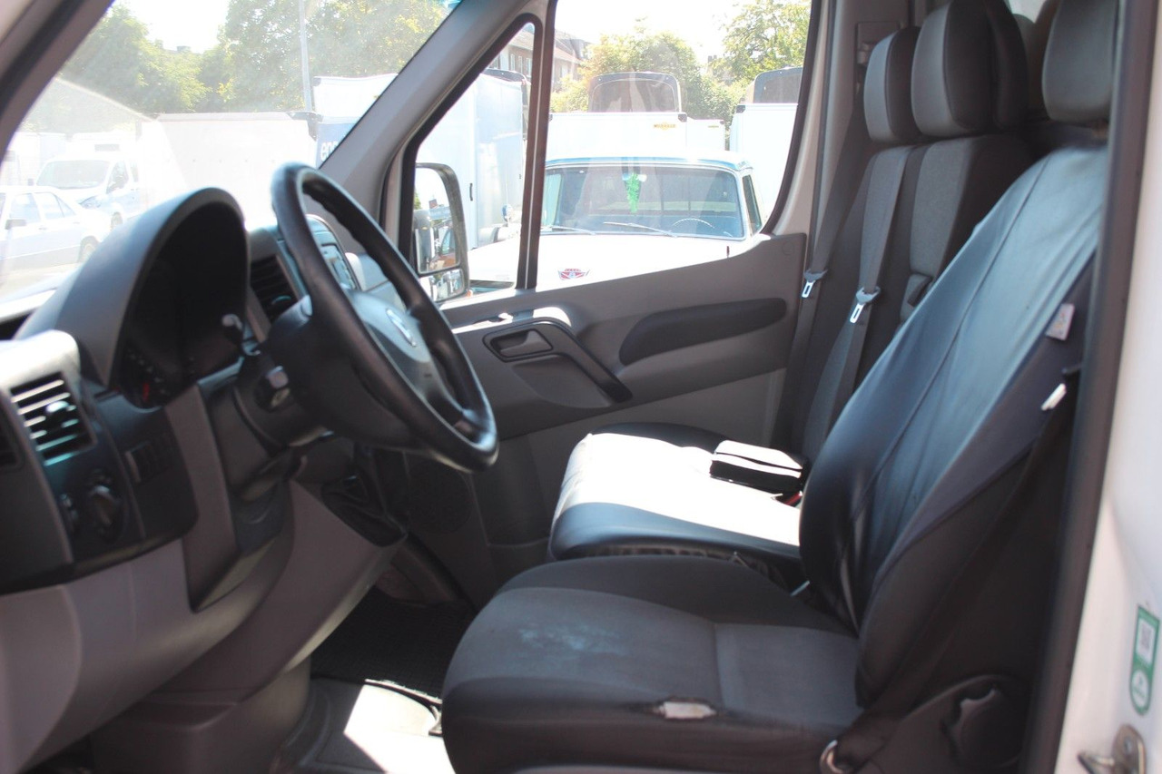 Volkswagen Crafter Kasten 35 mittel L2H2 KLIMA 1 - Panelvan: fotoğraf 5 Volkswagen Crafter Kasten 35 mittel L2H2 KLIMA 1 - Panelvan: fotoğraf 5