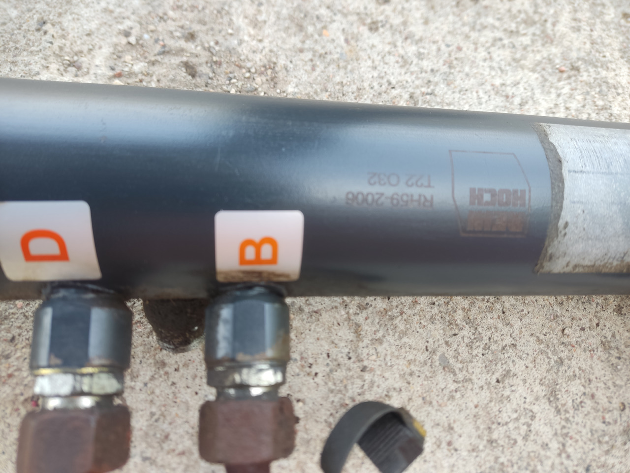 MAN steering cylinder - Direksiyon yönetimi: fotoğraf 2 MAN steering cylinder - Direksiyon yönetimi: fotoğraf 2