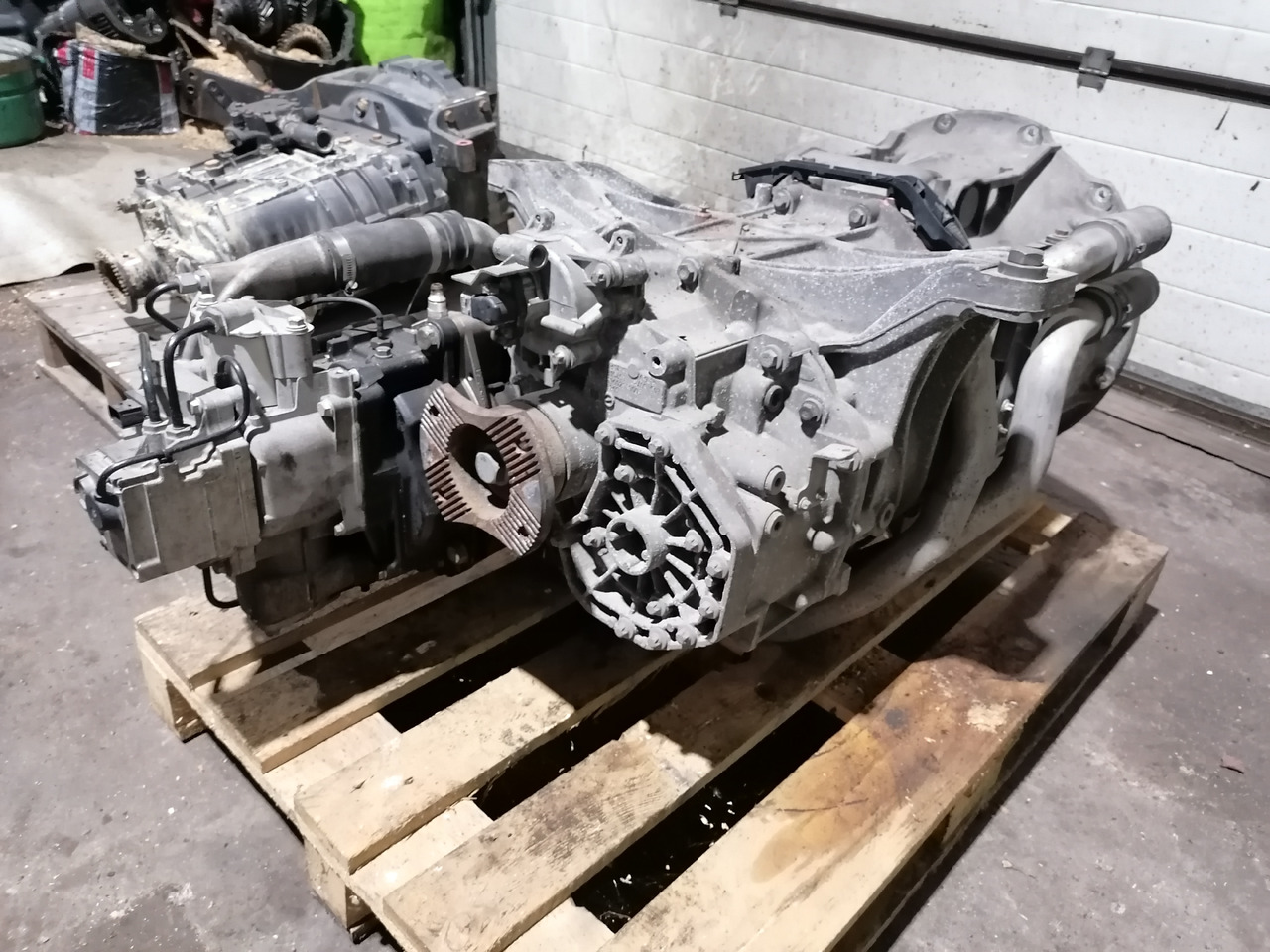 Mercedes-Benz Actros MP-4 gearbox G211-12+Retarder REPAIRED - Vites kutusu: fotoğraf 3 Mercedes-Benz Actros MP-4 gearbox G211-12+Retarder REPAIRED - Vites kutusu: fotoğraf 3