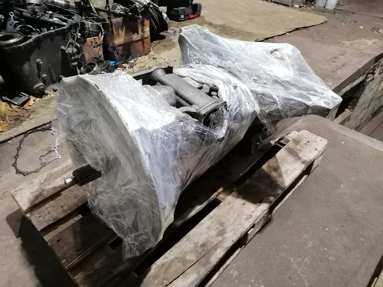 Mercedes-benz MP-4 repaired gearbox G211-12 - Vites kutusu: fotoğraf 1 Mercedes-benz MP-4 repaired gearbox G211-12 - Vites kutusu: fotoğraf 1