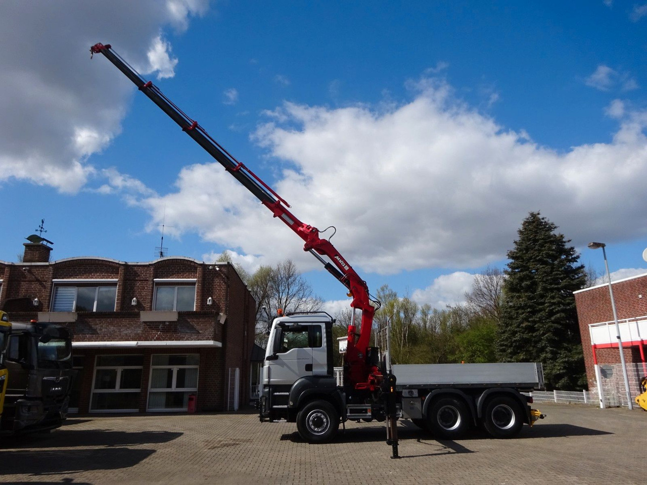 MAN 33.500 TGS + MKG HLK 231 Kran 6x6 Hydrodrive - Çekici: fotoğraf 2 MAN 33.500 TGS + MKG HLK 231 Kran 6x6 Hydrodrive - Çekici: fotoğraf 2